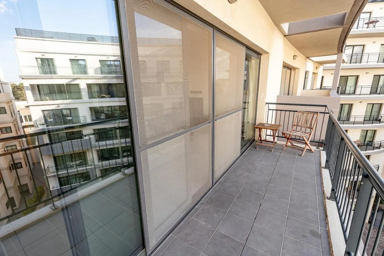 Lovely Studio Apt In The Heart Of St Julians San Ġiljan